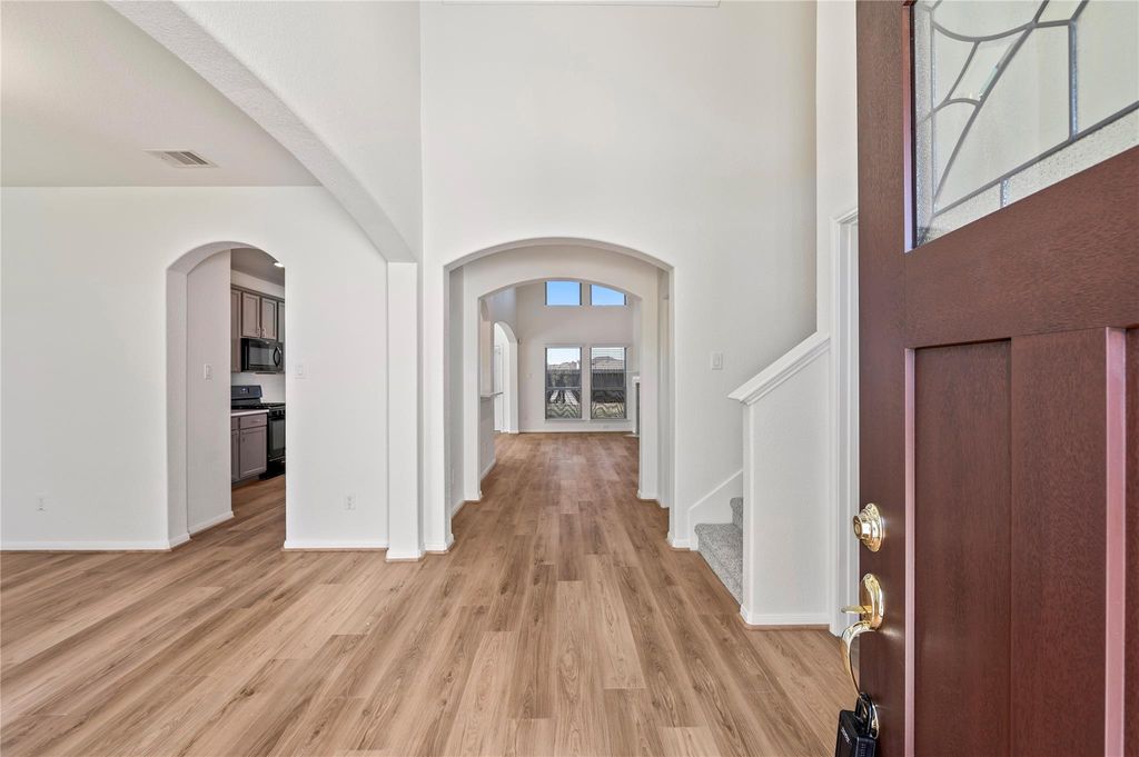 Photo of 406 Forest Village Circle, La Marque, TX 77568 (MLS # 61468131)