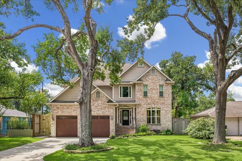 Photo of 2318 Althea Drive, Houston, TX 77018 (MLS # 11180230)
