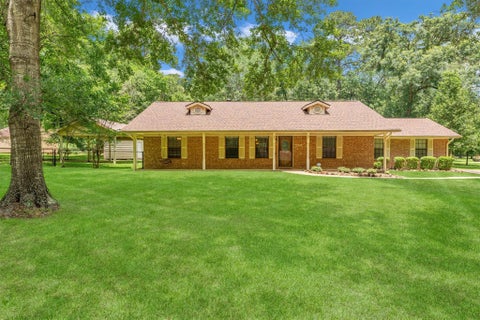 Photo of 361 Forest Lane, Huntsville, TX 77340 (MLS # 95232269)
