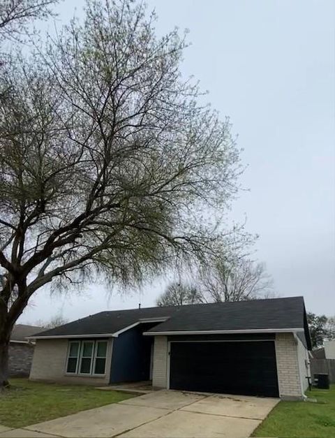 Photo of 19746 Oakland Valley Drive, Katy, TX 77449 (MLS # 48921841)