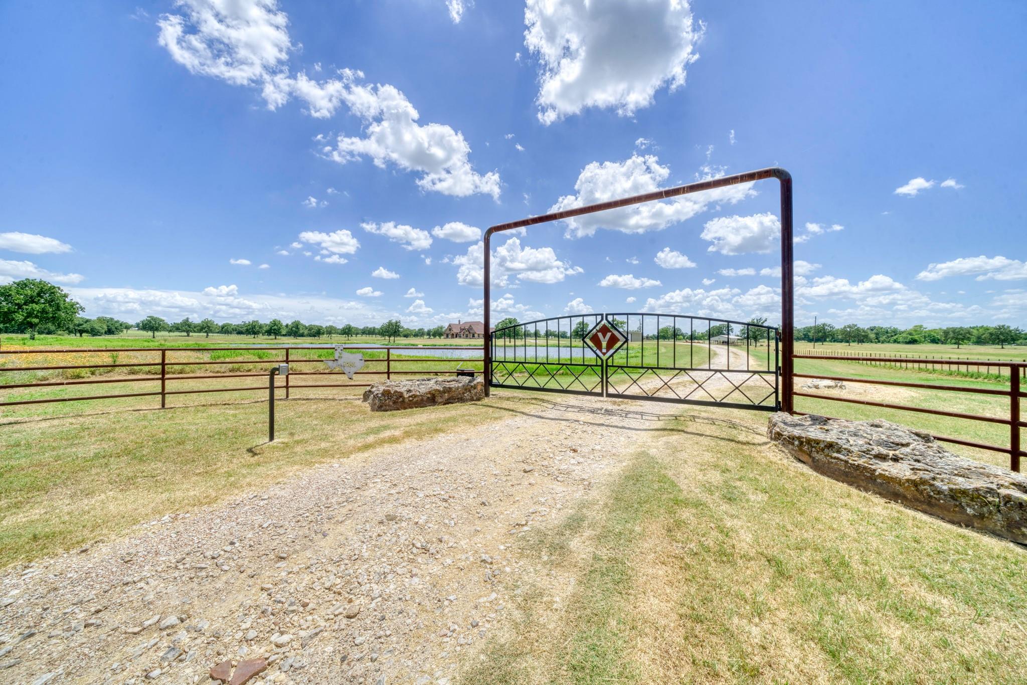 16316 County Road 436