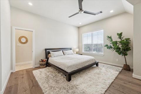 Tiny photo for 3923 Willowbend Point Dr, Houston, TX 77025 (MLS # 78038413)