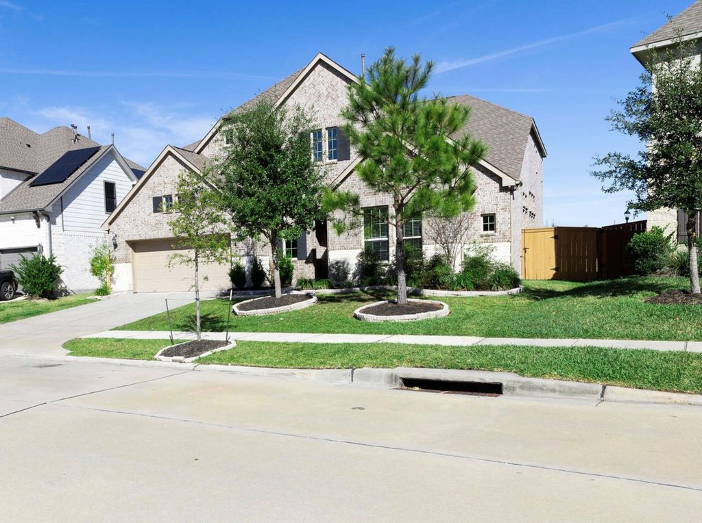 Photo of 15770 Deeside Spring Drive, Humble, TX 77346 (MLS # 94921836)