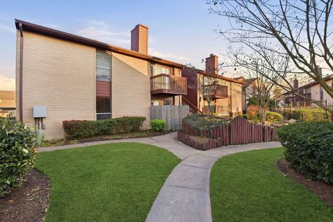 Photo of 12905 Woodforest Boulevard #711, Houston, TX 77015 (MLS # 25794390)