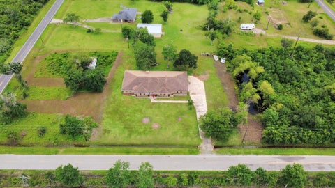 Photo of 5241 County Road 819, Brazoria, TX 77422 (MLS # 73176899)