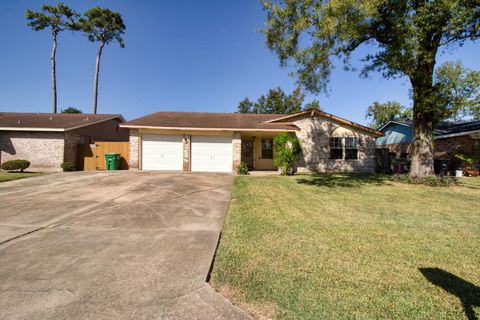 Photo of 12119 Crystalwood Drive, Houston, TX 77013 (MLS # 53689201)