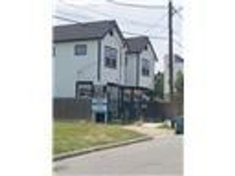 Photo of 3426 Mcilhenny Street, Houston, TX 77004 (MLS # 44442762)