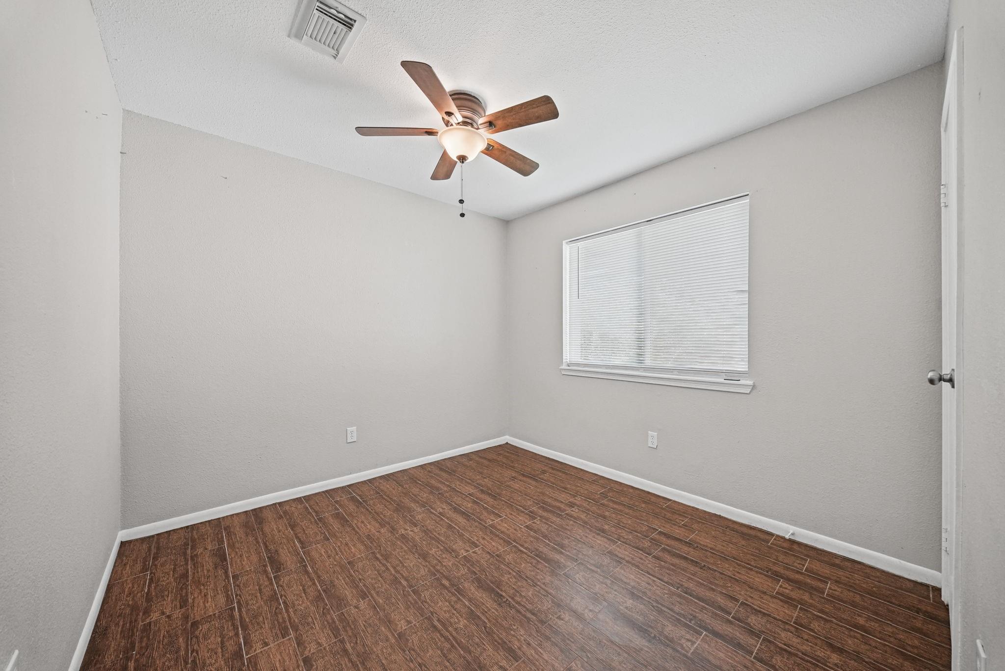 5304 Deborah Ln
