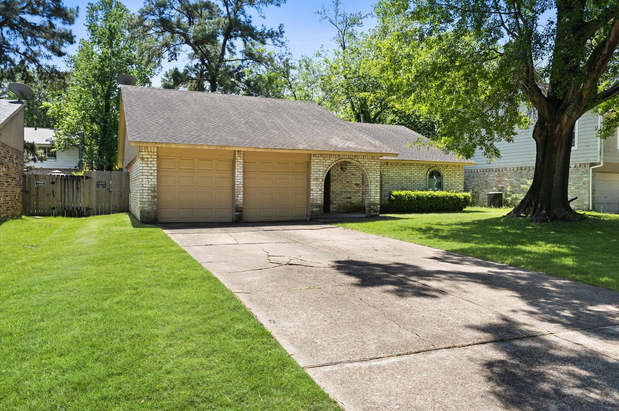 3218 Sycamore Springs Drive