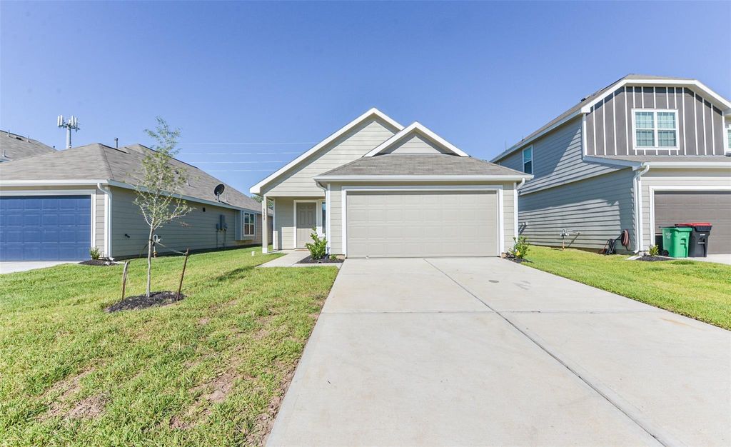 Photo of 5522 Briana Dee Drive, Rosharon, TX 77583 (MLS # 88179424)