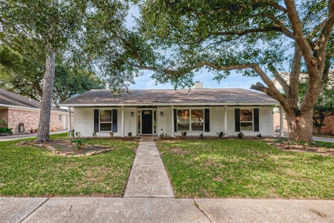 Photo of 9502 Bob White Drive, Houston, TX 77096 (MLS # 89212638)