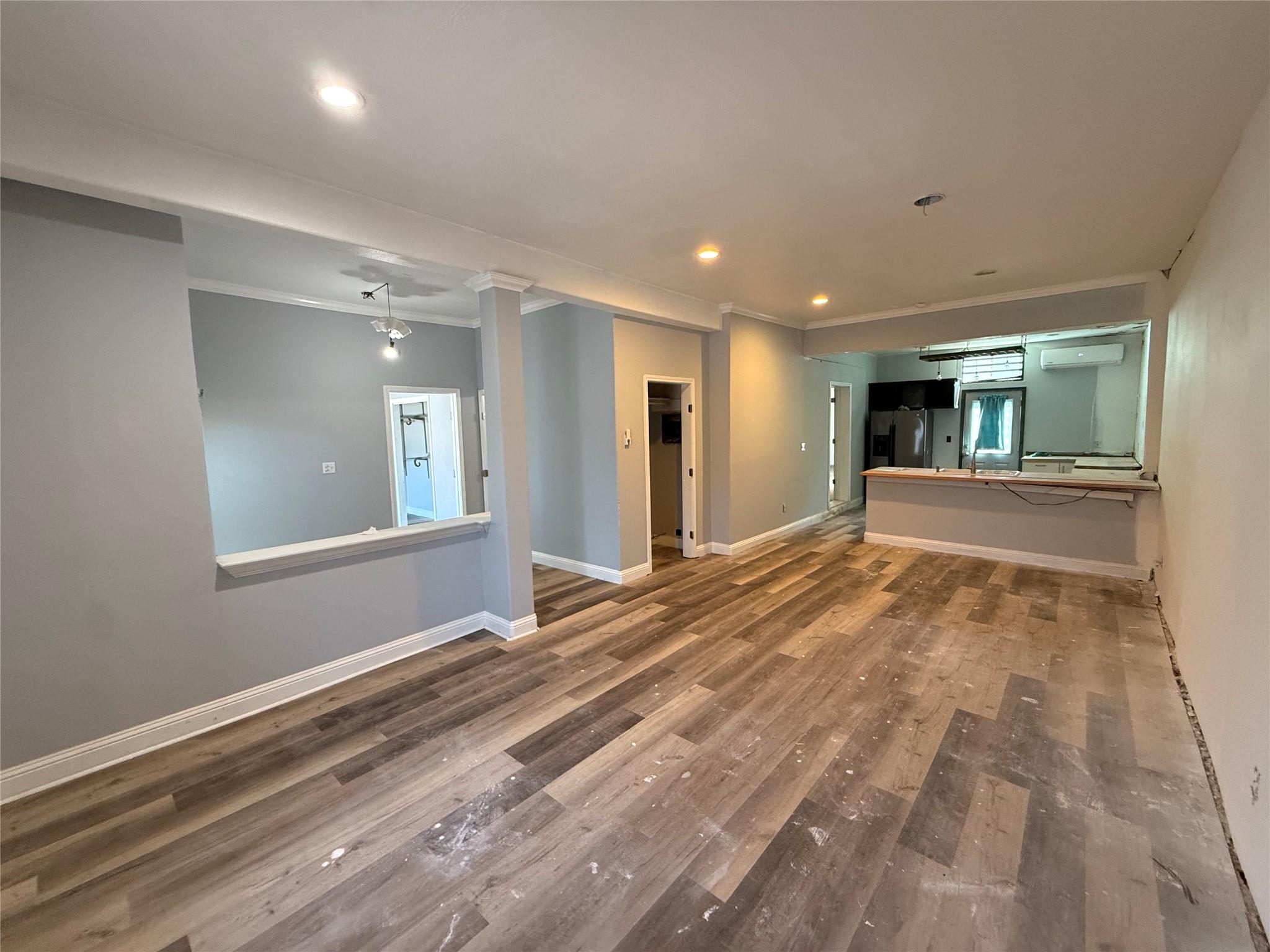 2025 Avenue N 1/2