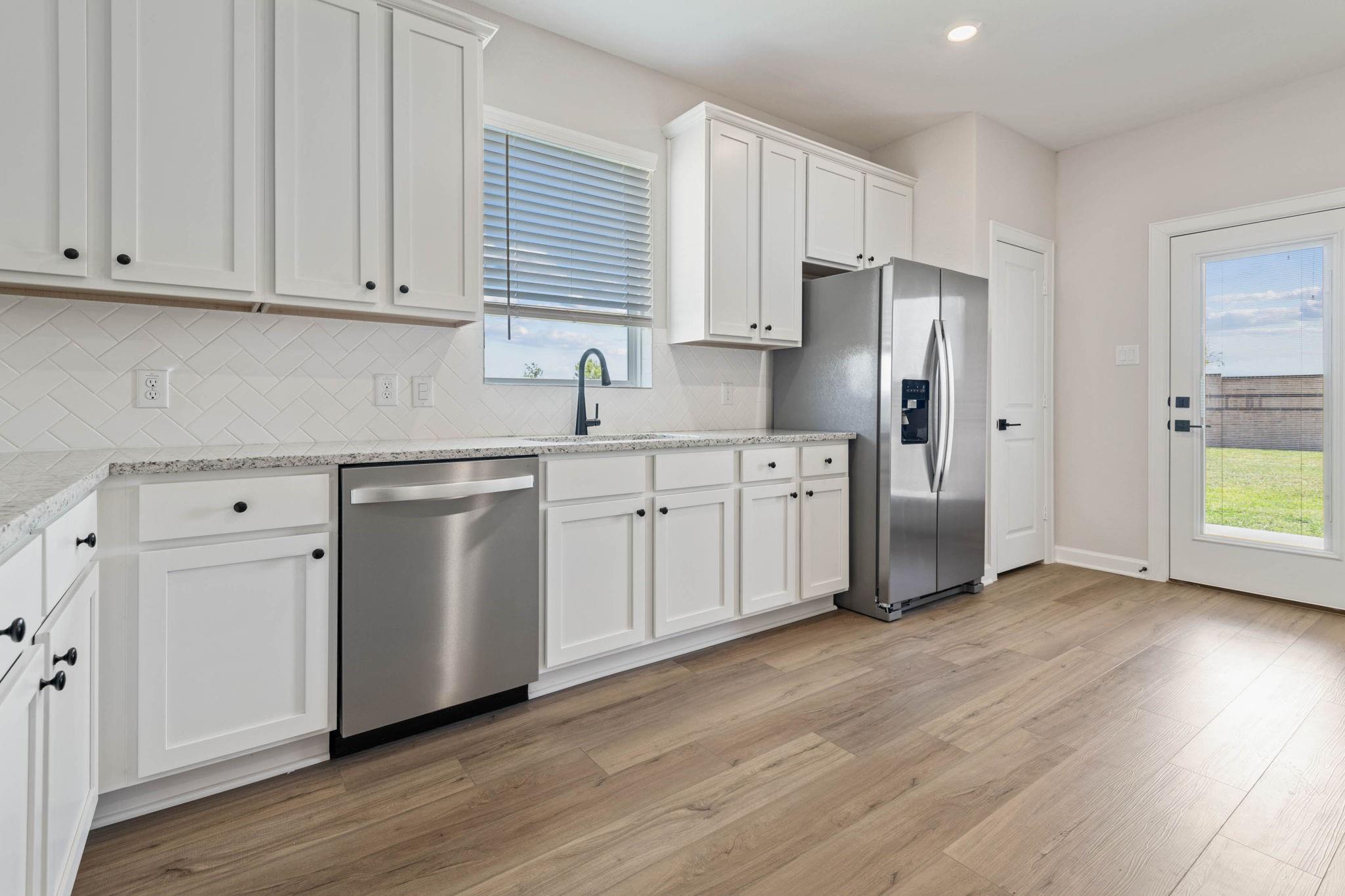 1023 Whispering Winds