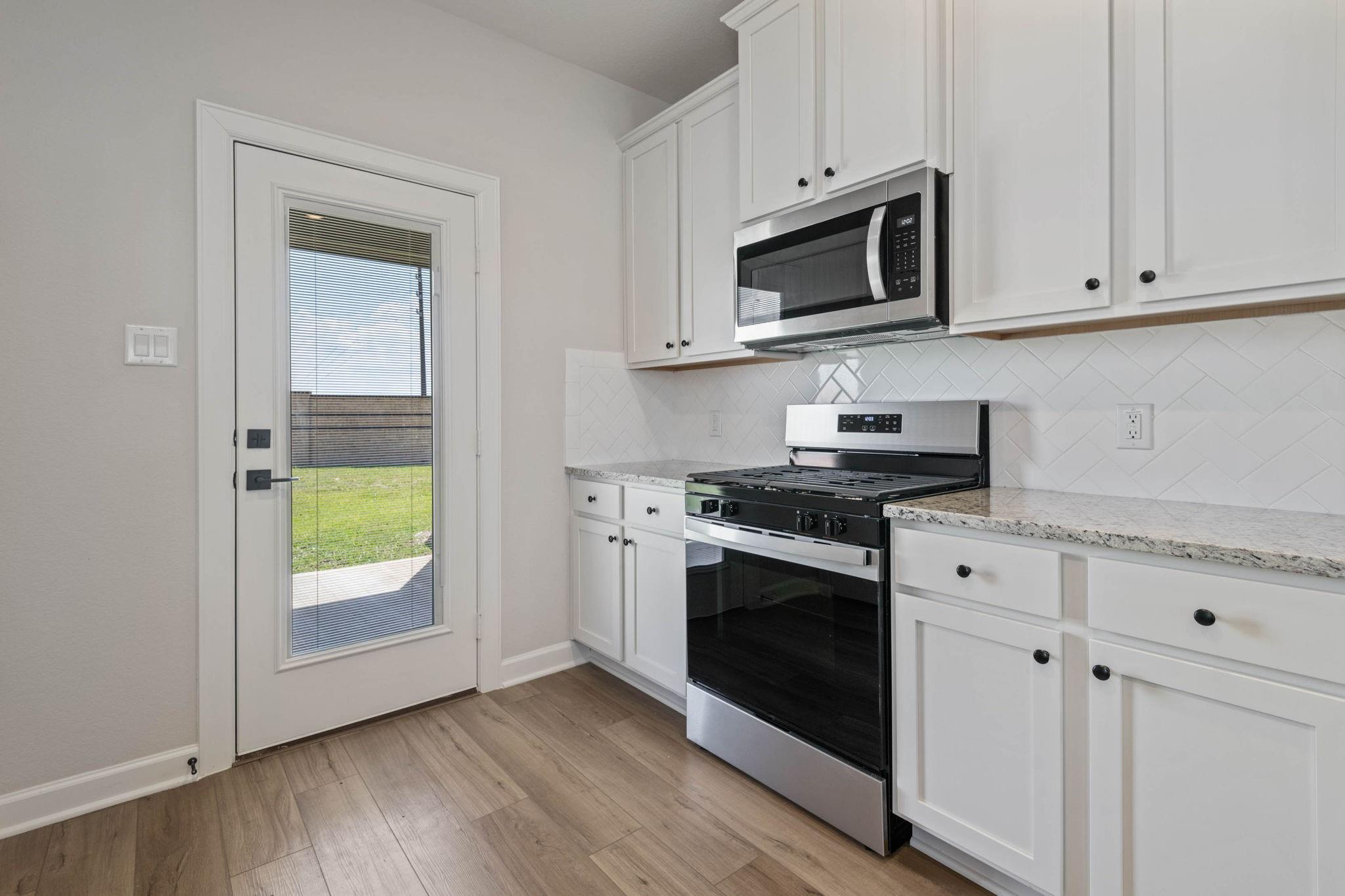 1023 Whispering Winds