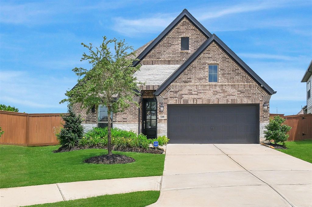 Photo of 7218 Darting Plover Way, Katy, TX 77493 (MLS # 70598904)