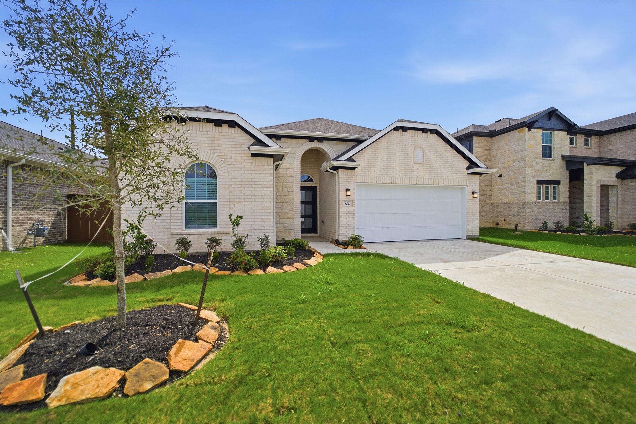 2726 Ruby Laurel Drive
