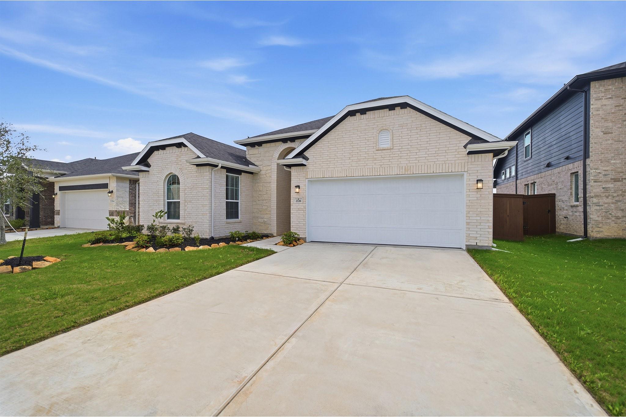 2726 Ruby Laurel Drive