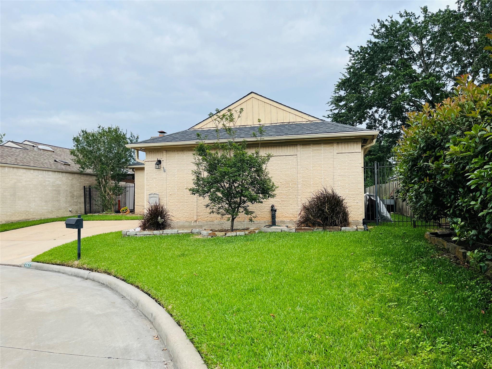 227 Essex Place