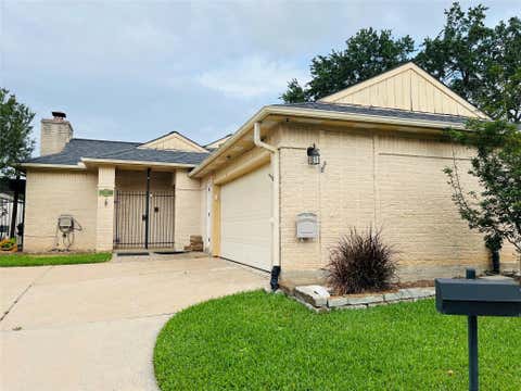 Photo of 227 Essex Place, Stafford, TX 77477 (MLS # 65705280)