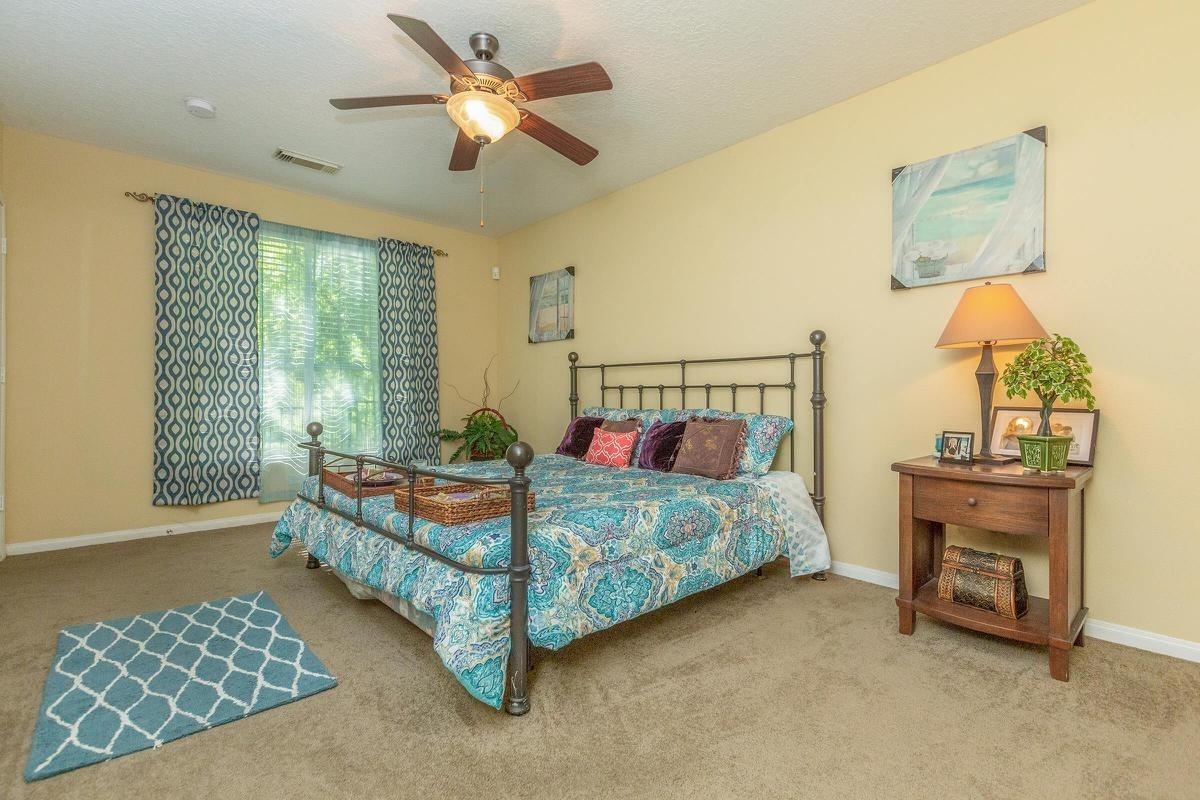 301 W Little York Road 722