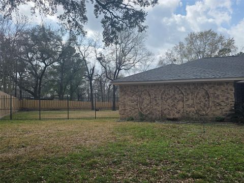 Tiny photo for 12802 Louisville Street, Houston, TX 77015 (MLS # 70867776)