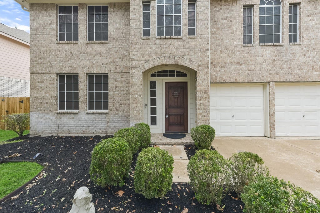 Photo of 7514 Boxwood Ridge Lane, Richmond, TX 77407 (MLS # 36207033)