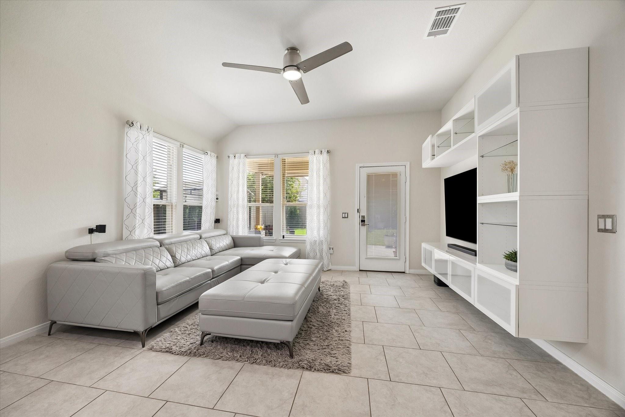 5223 Ivory Glass Drive