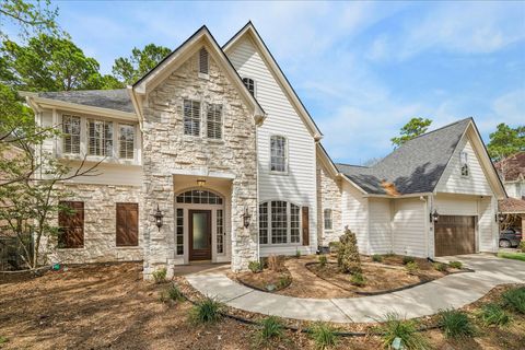 Photo of 123 N Concord Forest Circle, The Woodlands, TX 77381 (MLS # 55525995)