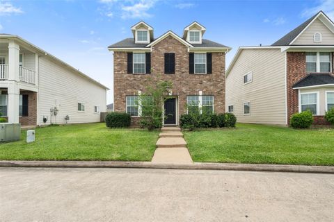 Photo of 6143 Settlers Lake Circle E Cir, Katy, TX 77449 (MLS # 68056377)