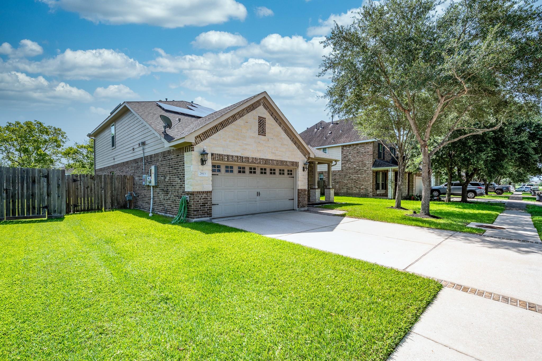 2813 Lost Maples Drive