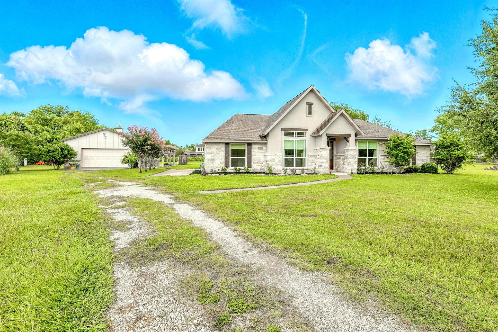 21530 Skinner Ridge Lane