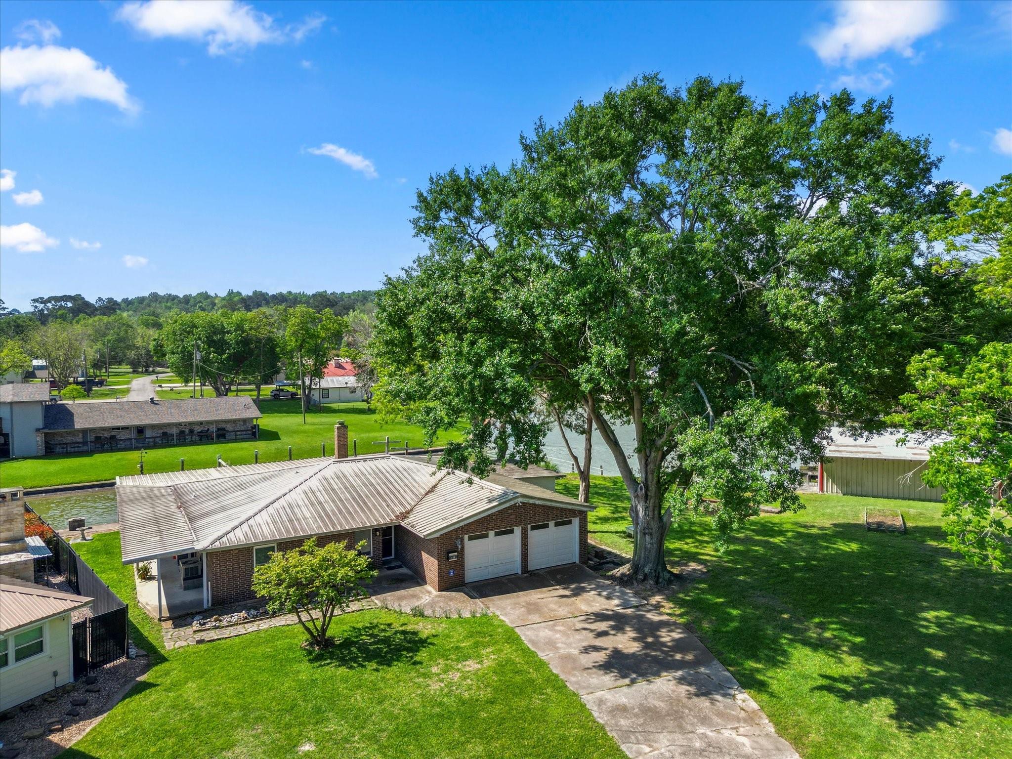 118 Gov Sterling Circle