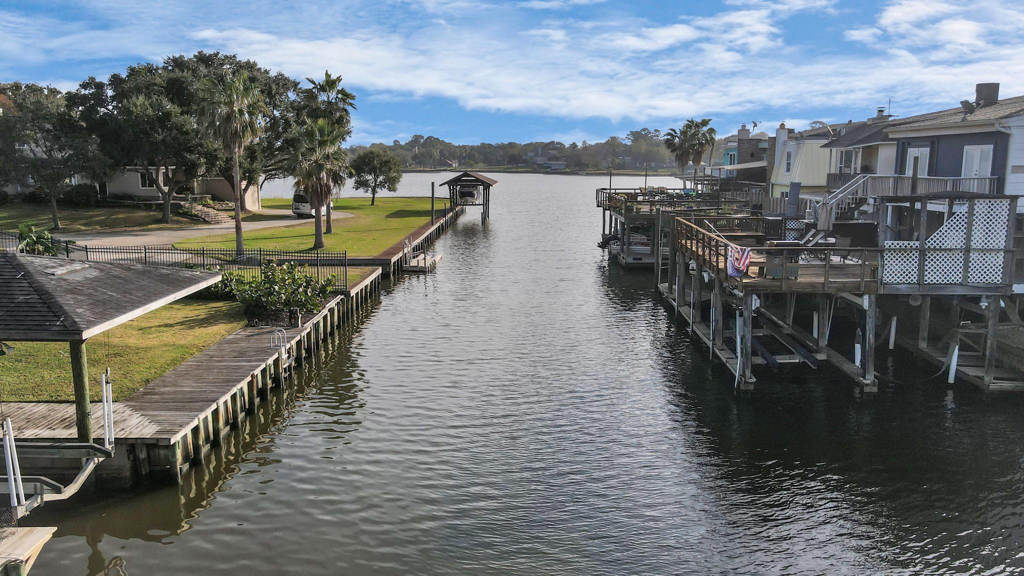 4523 Kingston Harbor Drive