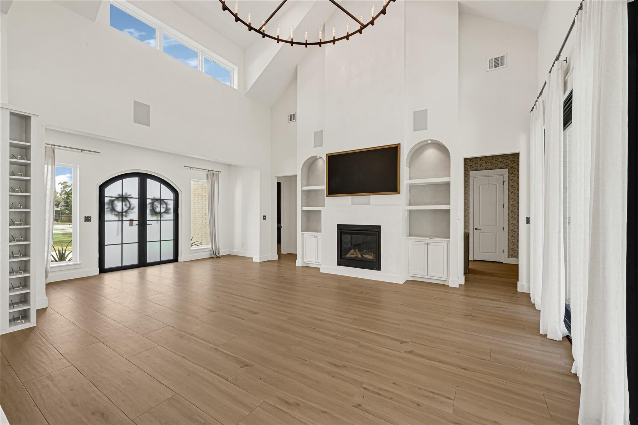 1413 Silver Moon Trail