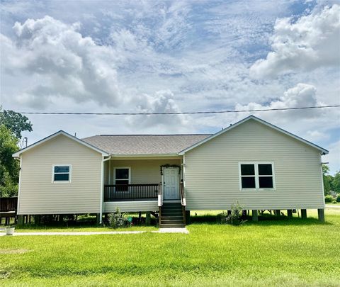 Photo of 1335 Nashville Avenue, Port Arthur, TX 77640 (MLS # 38245058)