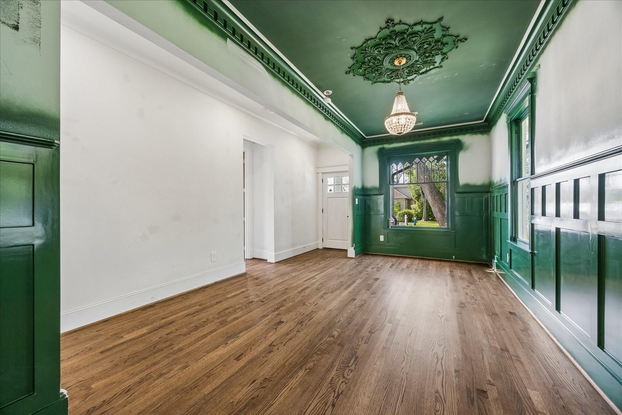 1836 Cortlandt Street