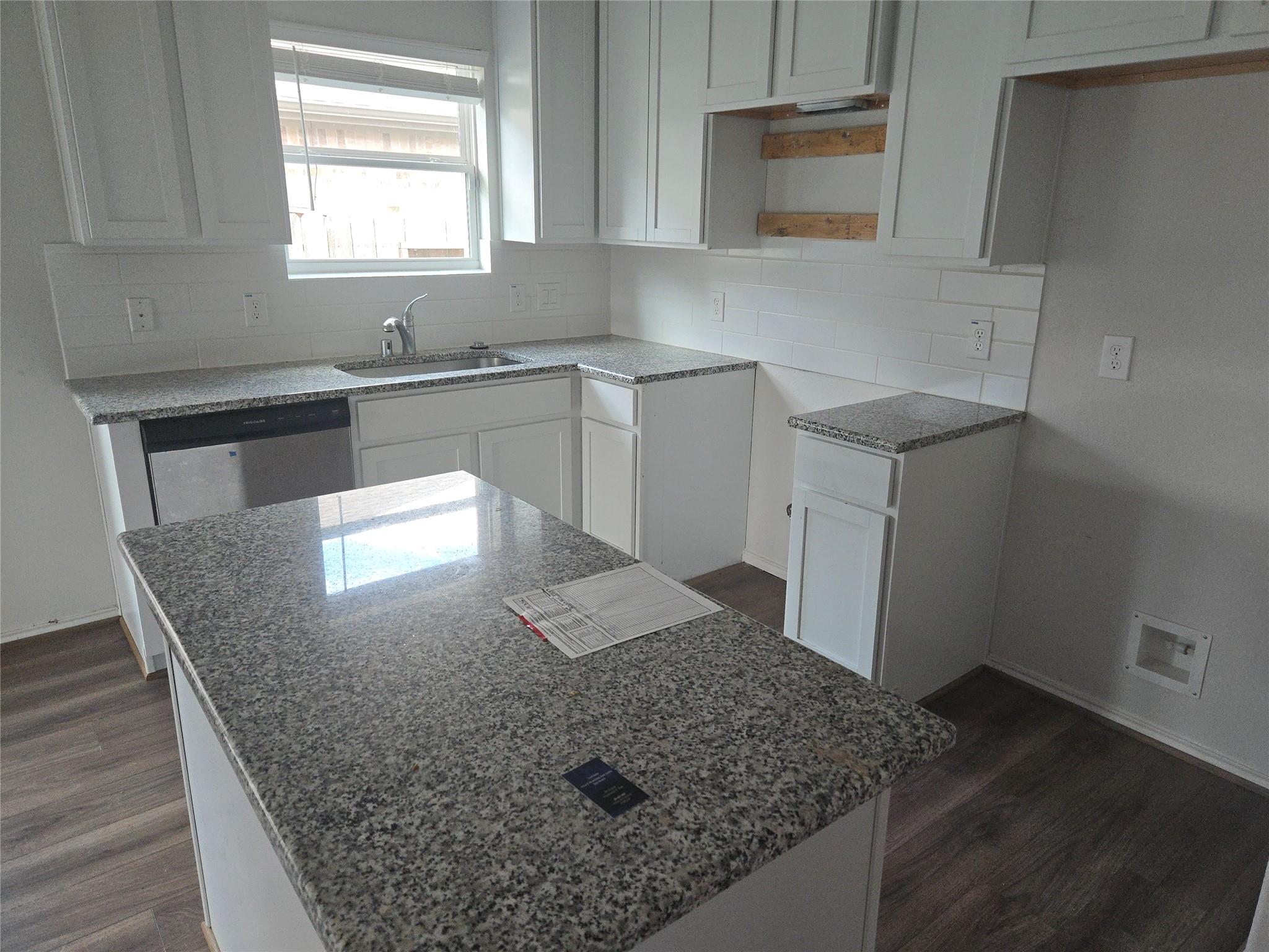 1614 Diamond Mountain Drive