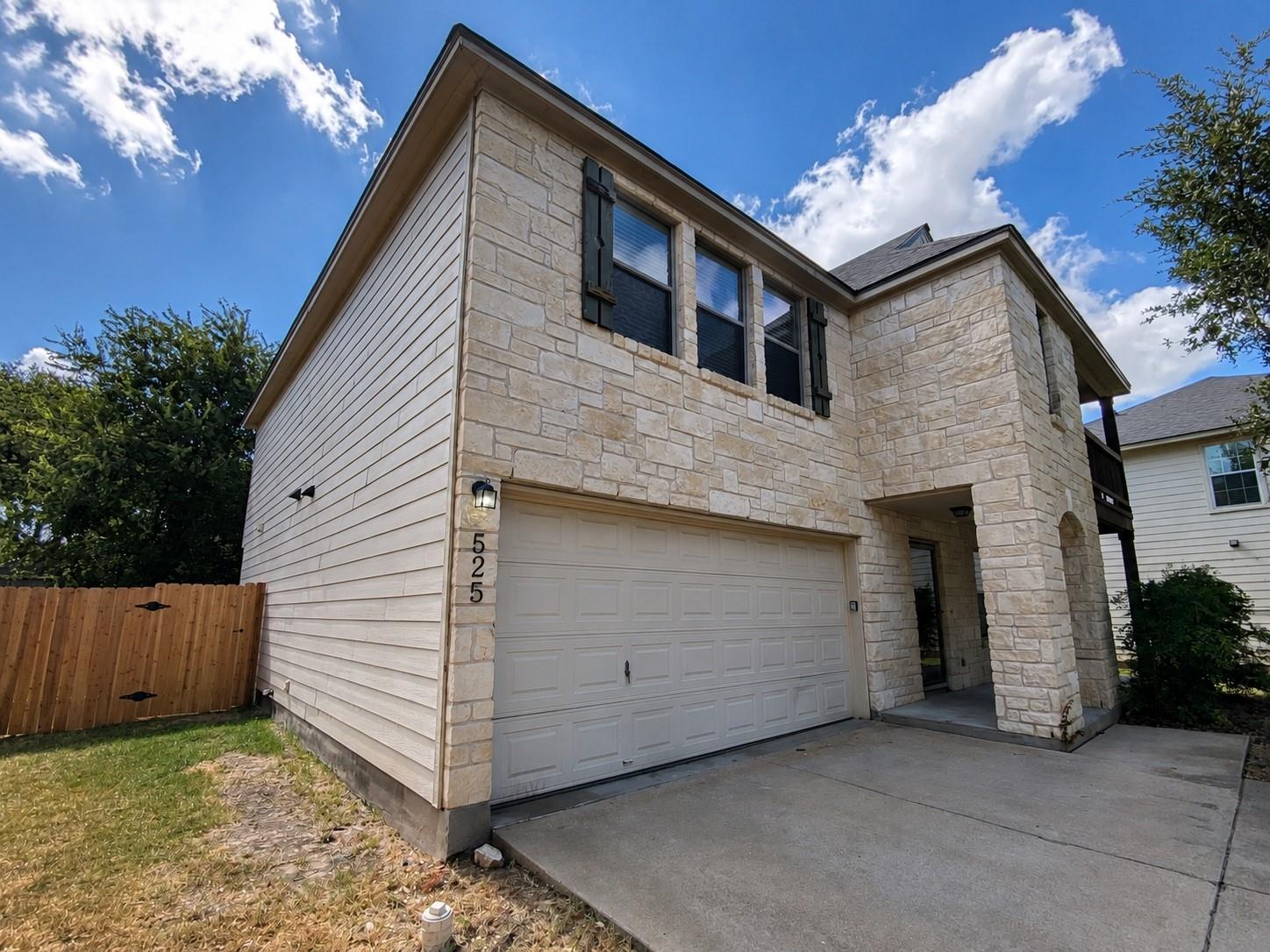525 Eagles Nest Cove