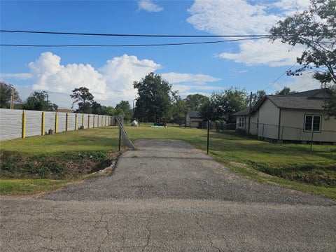 Photo of 0 Laurelwood Drive, Channelview, TX 77530 (MLS # 62280076)