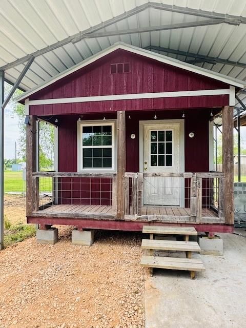 Photo of 604 Blueberry, Baytown, TX 77523 (MLS # 46413109)