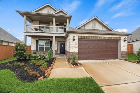 Homes For Sale - 18519 Glen Shee Drive<br/> Richmond, TX 77407