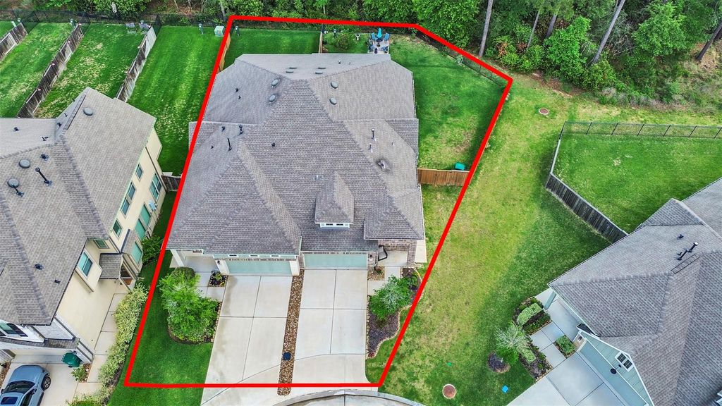 Photo of 212 S Spotted Fern Drive, Montgomery, TX 77316 (MLS # 83573459)