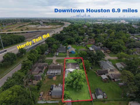 Photo of 1213 Post Street, Houston, TX 77022 (MLS # 10078051)