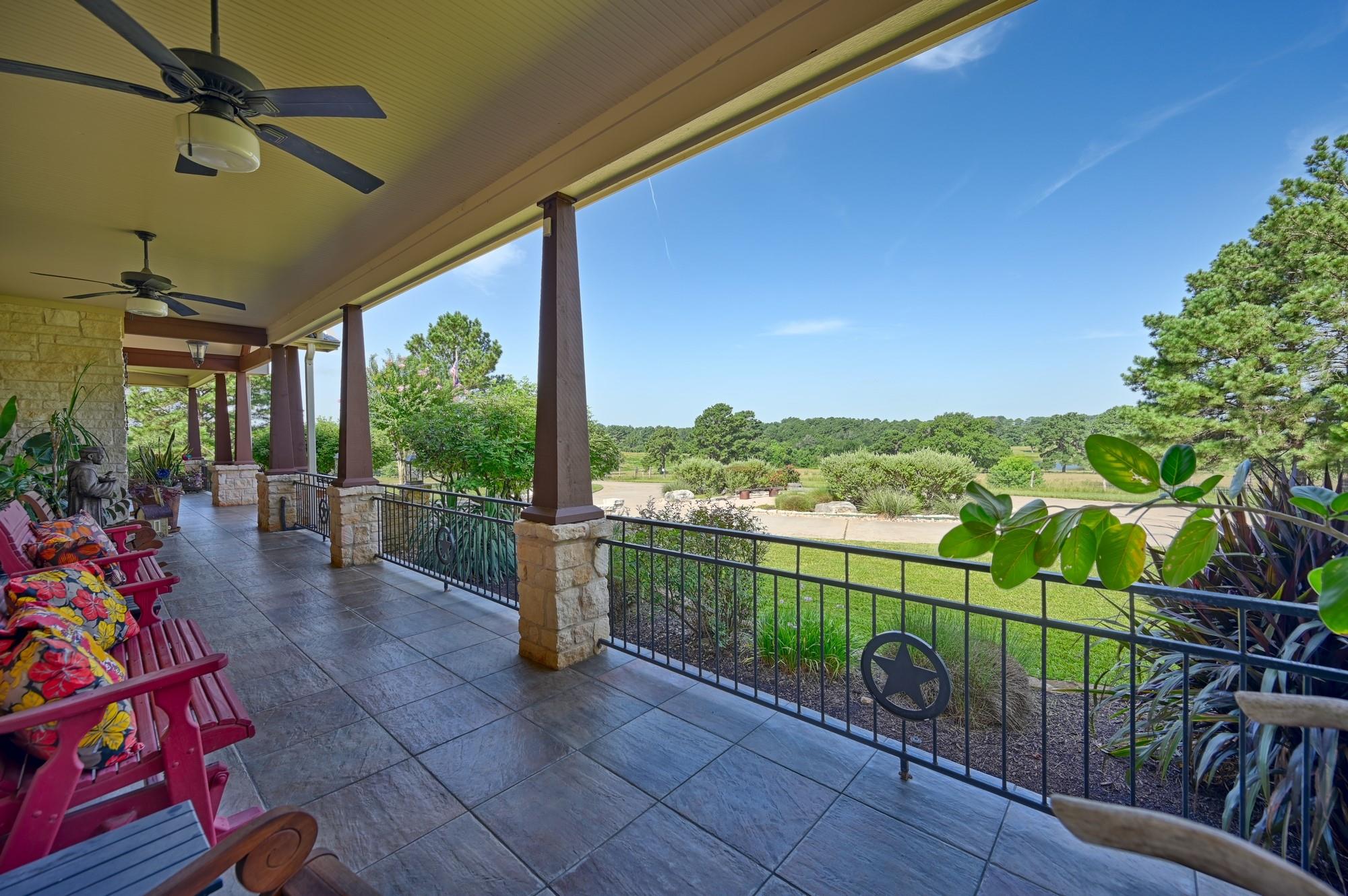 1893 Highway 159 E