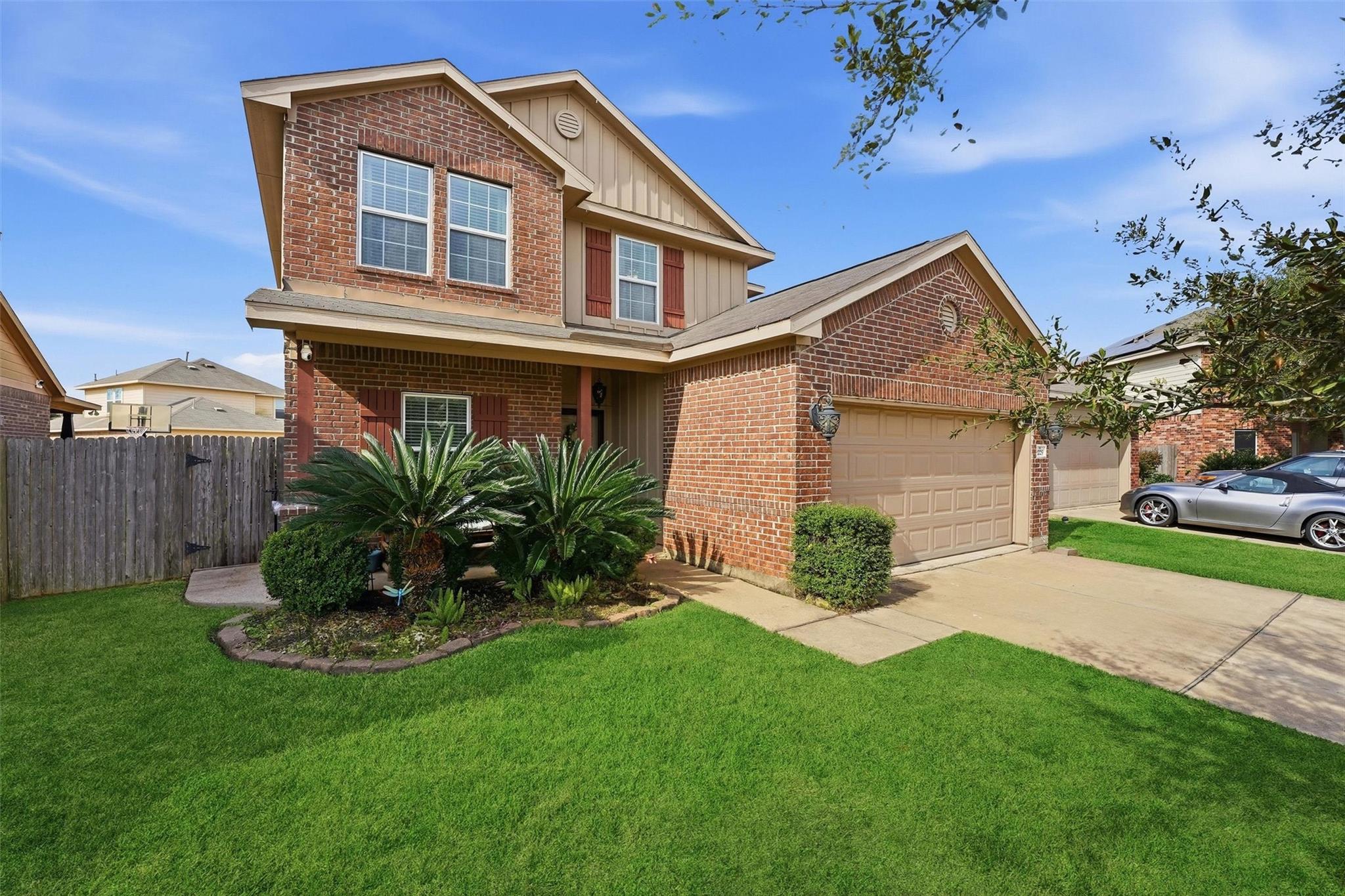 2225 Moonstone Court