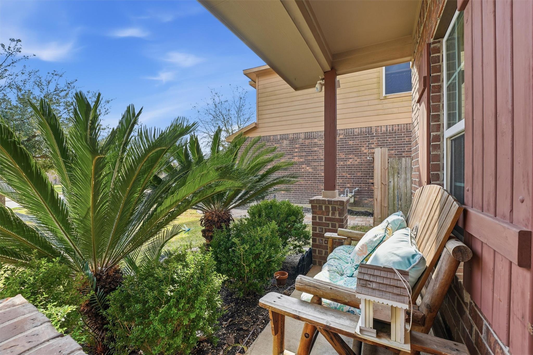 2225 Moonstone Court