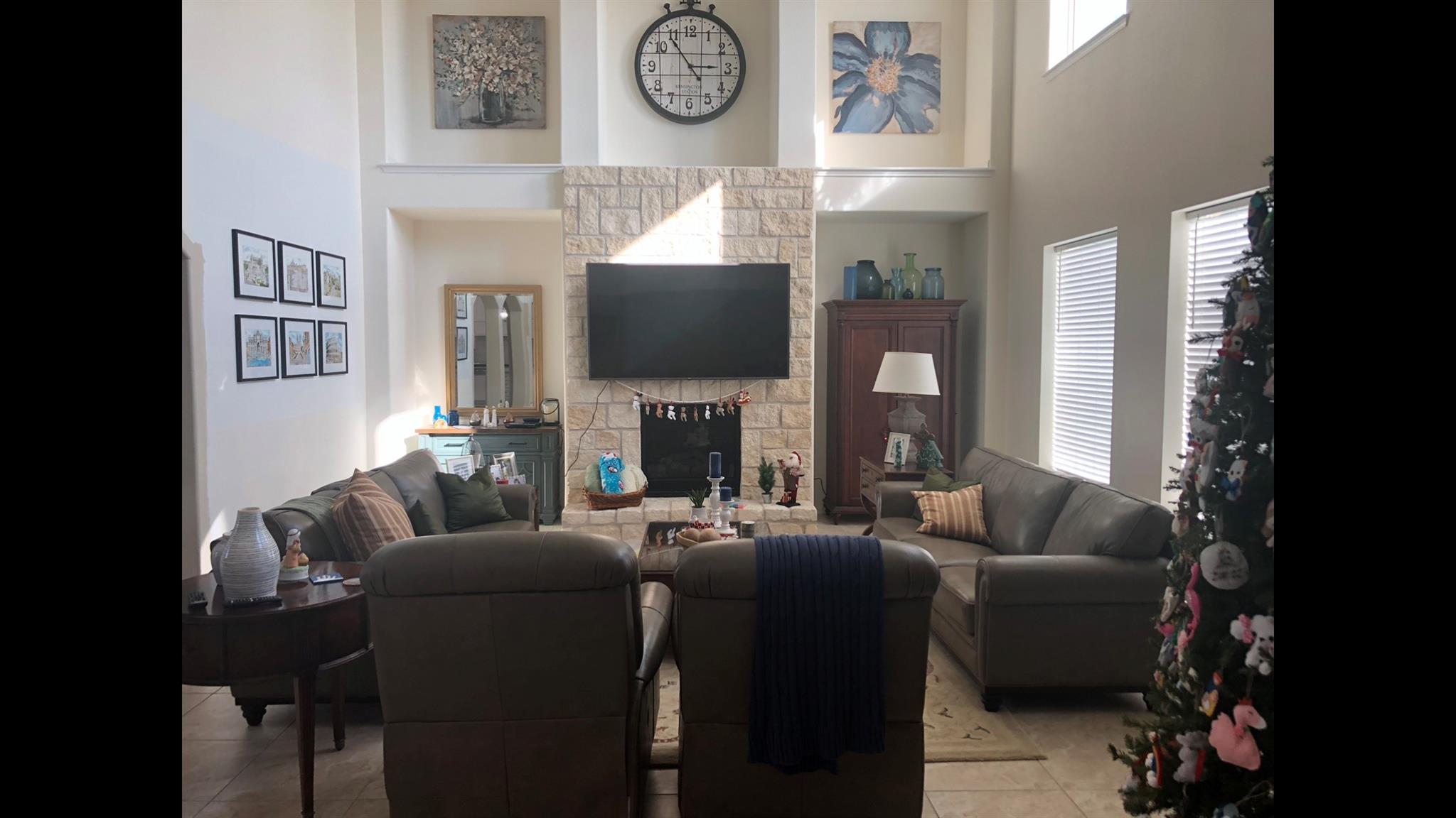 1103 Deer Valley Drive