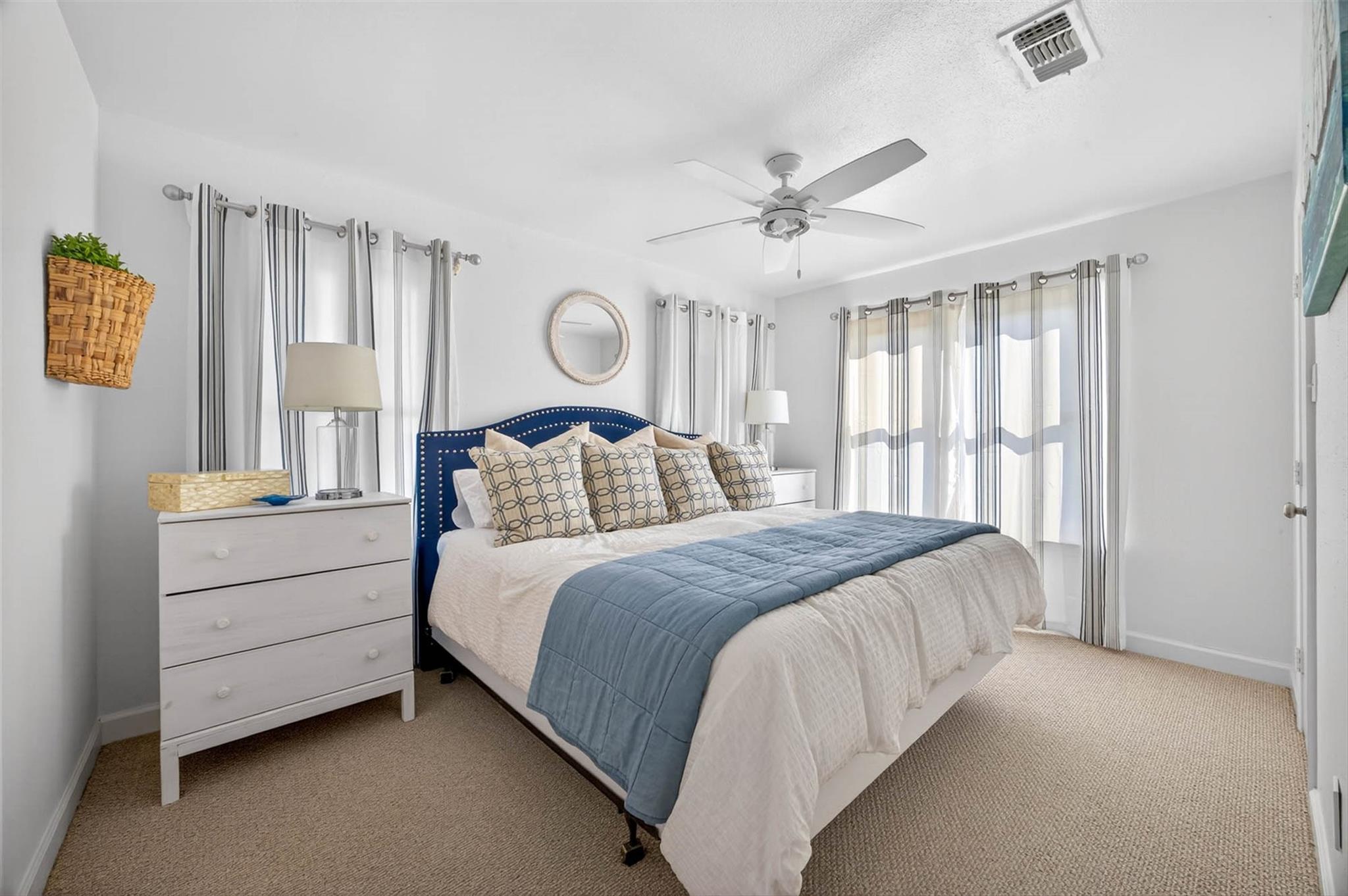 Galveston, Texas, 77554, United States, 4 Bedrooms Bedrooms, ,3 BathroomsBathrooms,Residential,Active,2052005