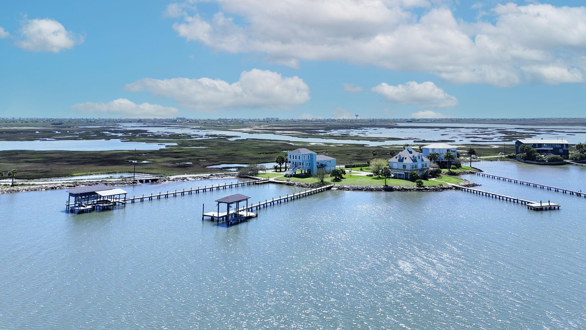 Galveston, Texas, 77554, United States, 4 Bedrooms Bedrooms, ,3 BathroomsBathrooms,Residential,Active,2052005