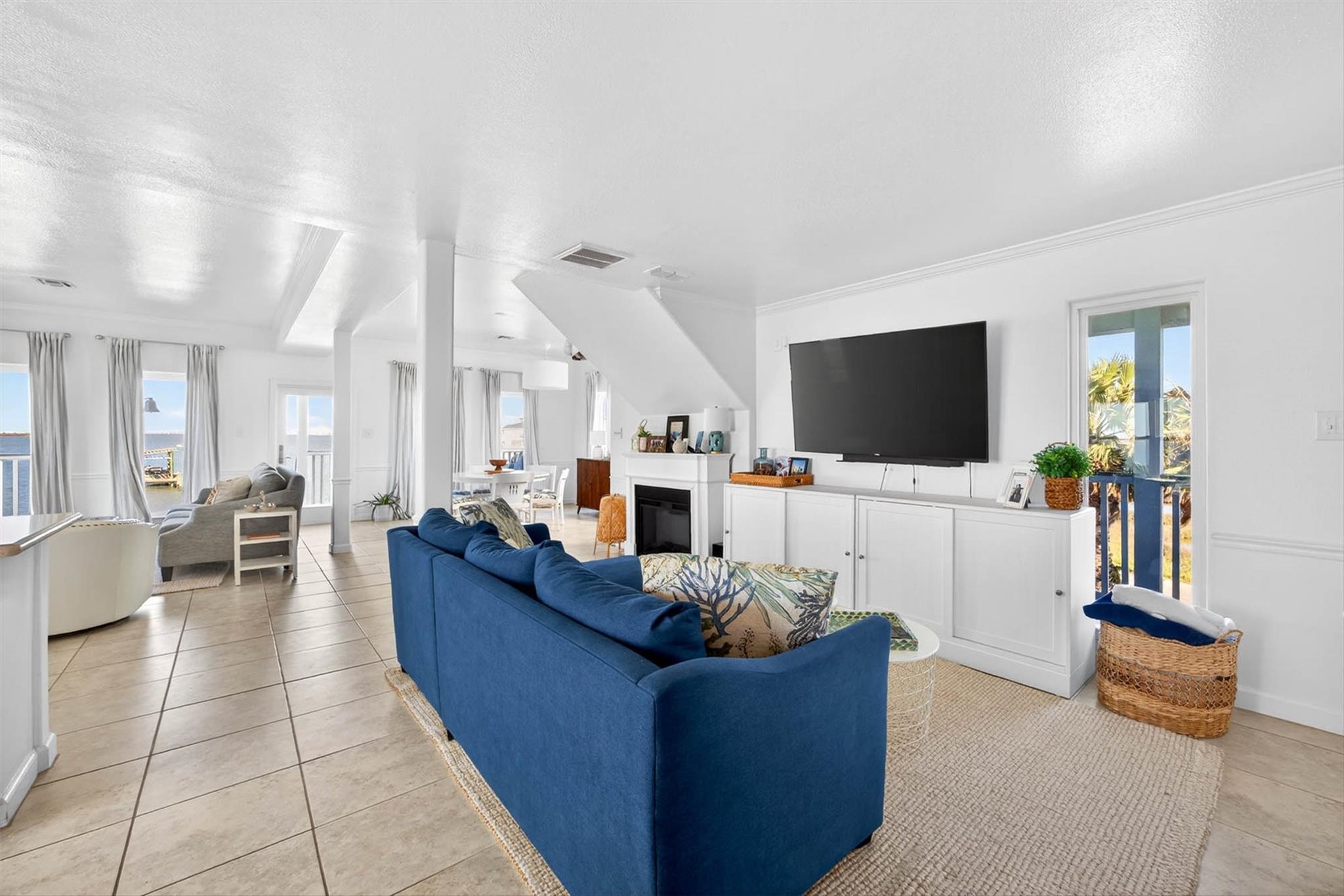 Galveston, Texas, 77554, United States, 4 Bedrooms Bedrooms, ,3 BathroomsBathrooms,Residential,Active,2052005